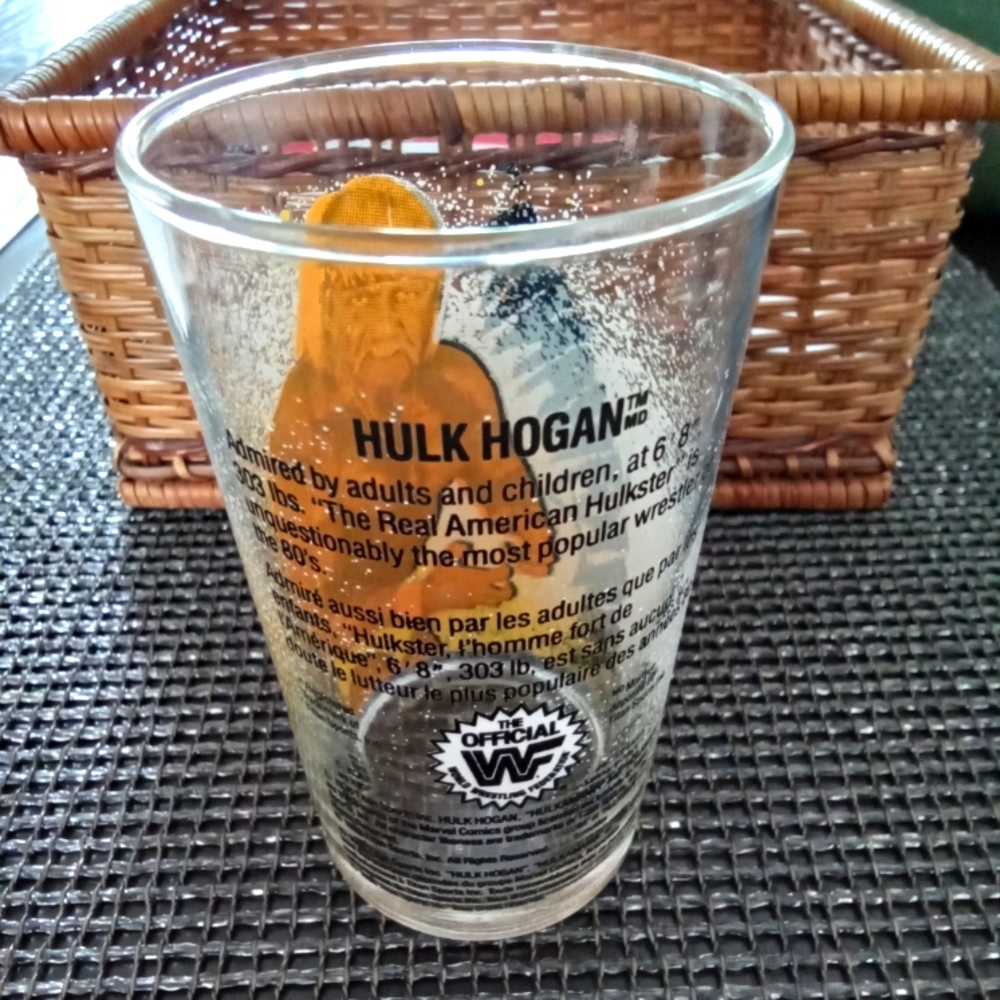 WWF 1988 Hulk Hogan Collectible Glass - Picture 3 of 5